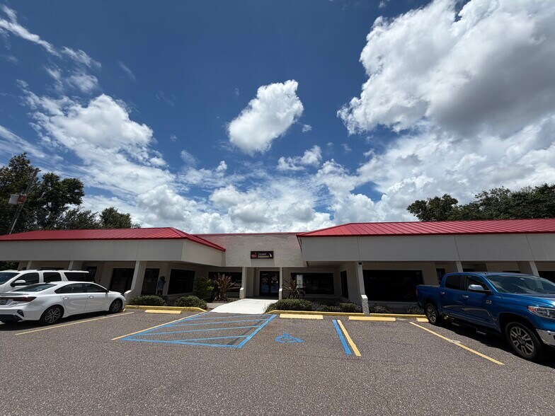 More Photos Of 5015 W Waters Ave, Tampa Storefront Retail Office For Lease