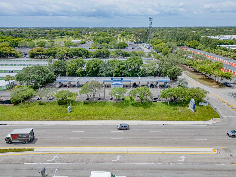 More Photos Of 7520 W Mcnab Rd, North Lauderdale Carwash For Sale
