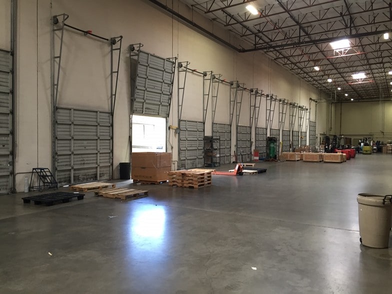 More Photos Of 2119 SE Columbia Way, Vancouver Unknown For Lease