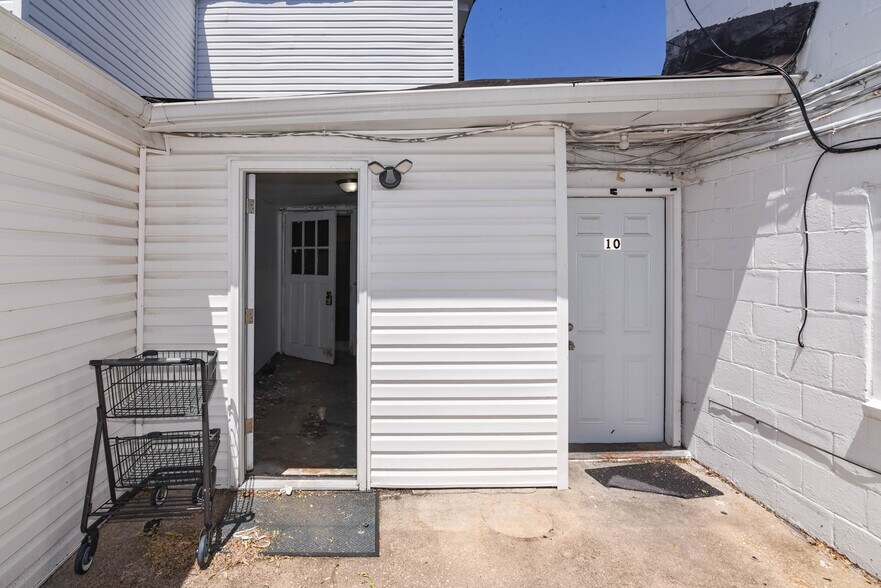 More Photos Of 128 S Philadelphia Blvd, Aberdeen Apartments For Sale