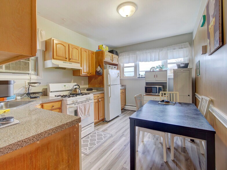 More Photos Of 510 Boulevard, Kenilworth Storefront Retail Residential For Sale