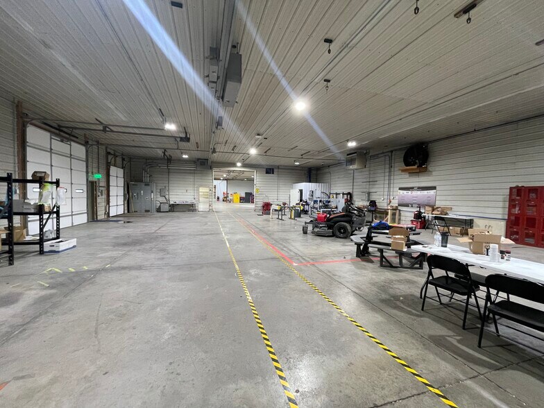 More Photos Of 11624 E State Road 250, Crothersville Warehouse For Sale