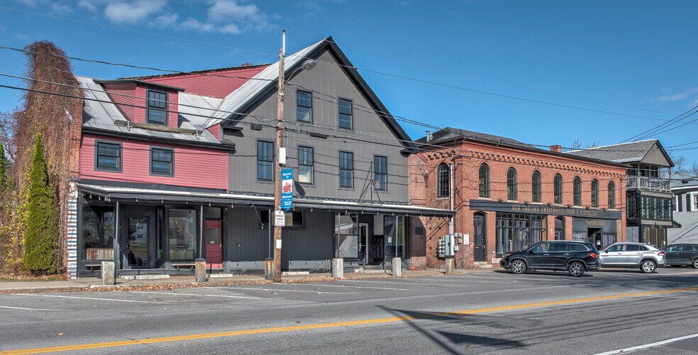 More Photos Of 130 Main St, Winchester Apartments For Sale