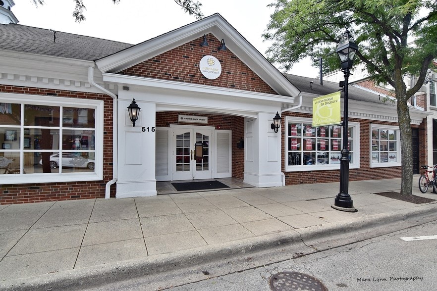 More Photos Of 515 Crescent Blvd, Glen Ellyn Freestanding For Lease