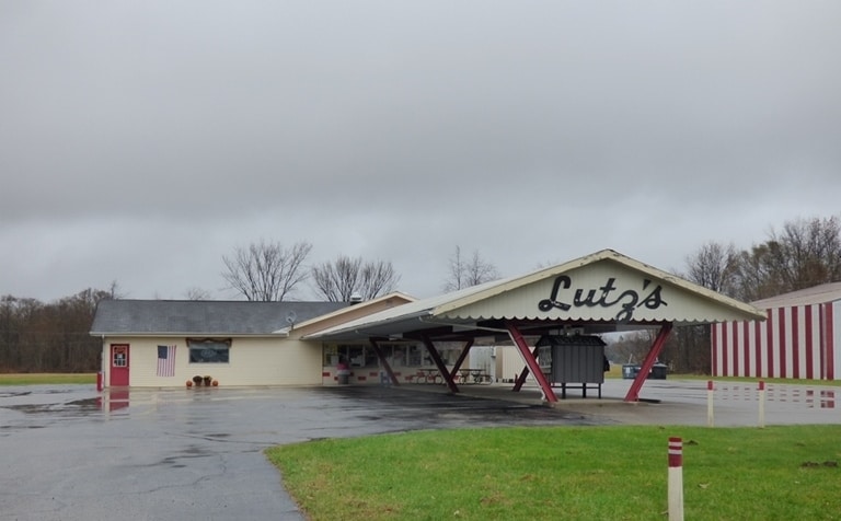 More Photos Of 28102 M 152, Dowagiac Restaurant For Sale