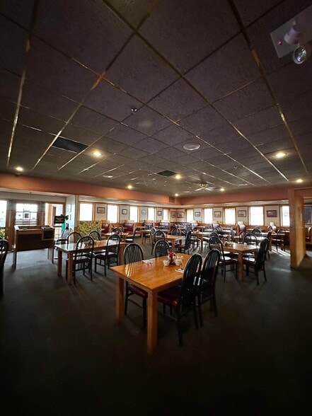 More Photos Of 3141 King W Ave, Billings Mixed Retail For Lease