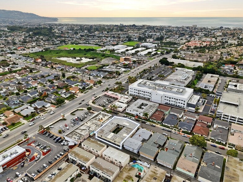 More Photos Of 21110 Wood Ave, Torrance Apartments For Sale