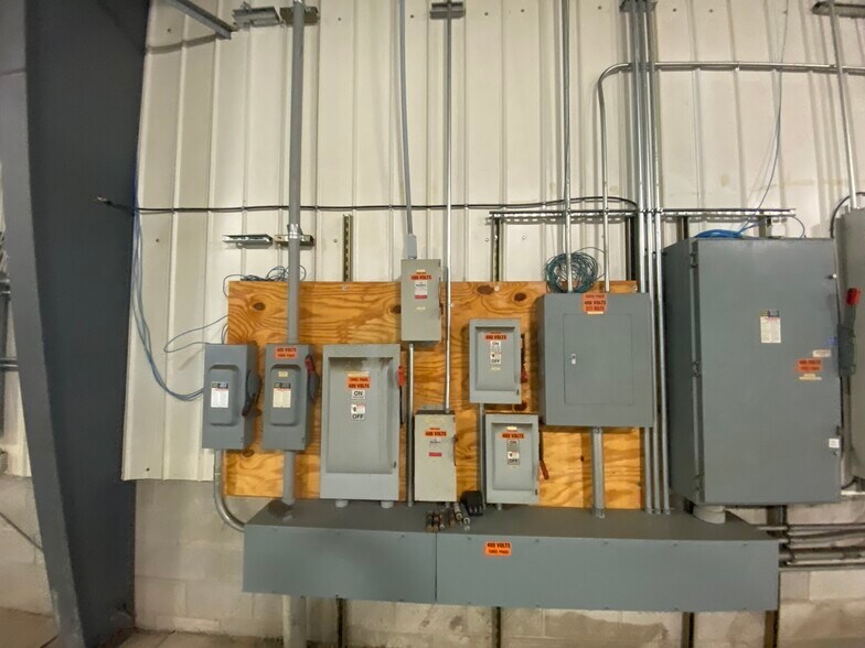 More Photos Of 188 Blose Rd, Punxsutawney Manufacturing For Sale