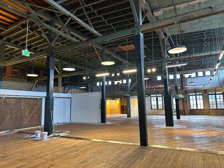 More Photos Of 5840-5890 Airport Way S, Seattle Unknown For Lease