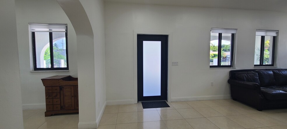 More Photos Of 1721 SW 24th Ter, Miami Apartments For Sale