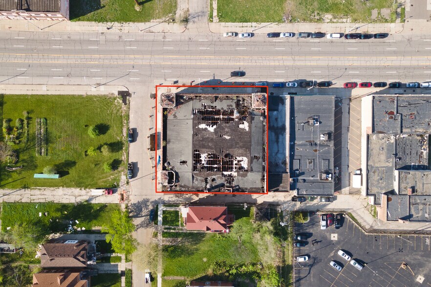 Primary Photo Of 8952 Grand River Ave, Detroit Storefront For Sale