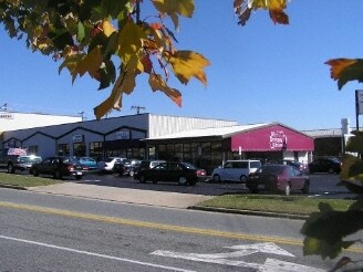 More Photos Of 1220 Battleground Ave, Greensboro Freestanding For Lease