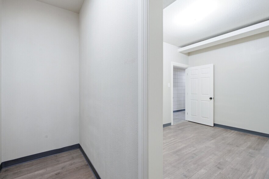 More Photos Of 247 E Highland Ave, San Bernardino Office Residential For Sale