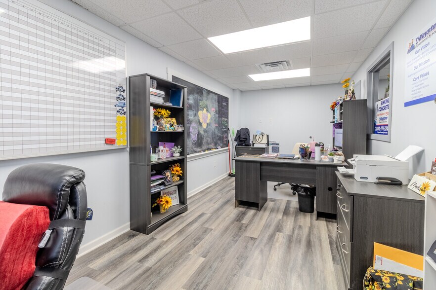 More Photos Of 205 31st St, Mckeesport Manufacturing For Sale