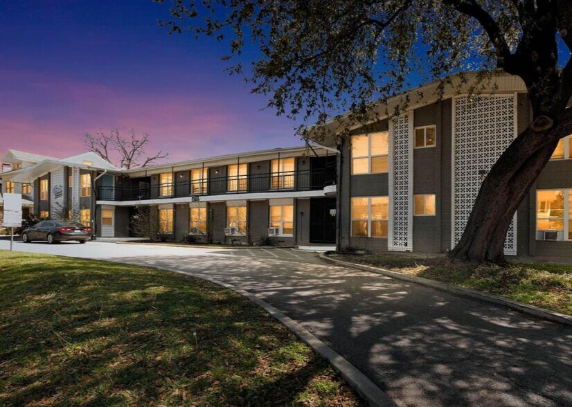 More Photos Of 4712 Gaston Ave, Dallas Rehabilitation Center For Sale