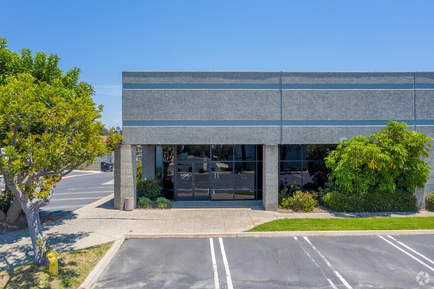 More Photos Of 2811 La Mirada Dr, Vista Manufacturing For Lease