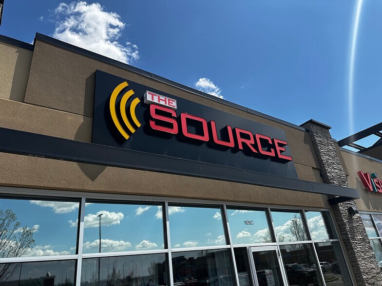 More Photos Of 100 Ranch Market, Strathmore Unknown For Lease