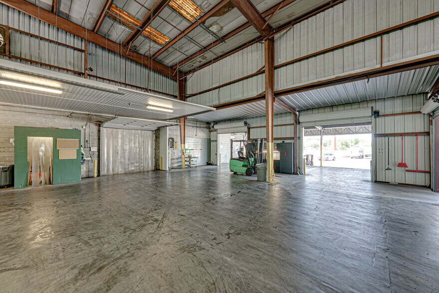 More Photos Of 3120 N Dover Rd, Dover Refrigeration Cold Storage For Sale