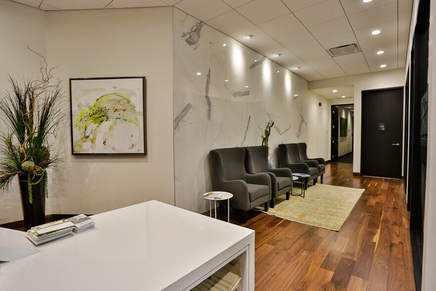 More Photos Of 1500 Rue Royale, Trois-Rivières Office For Lease
