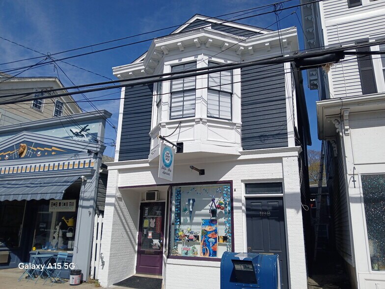 More Photos Of 117 Water St, Stonington Apartments For Sale
