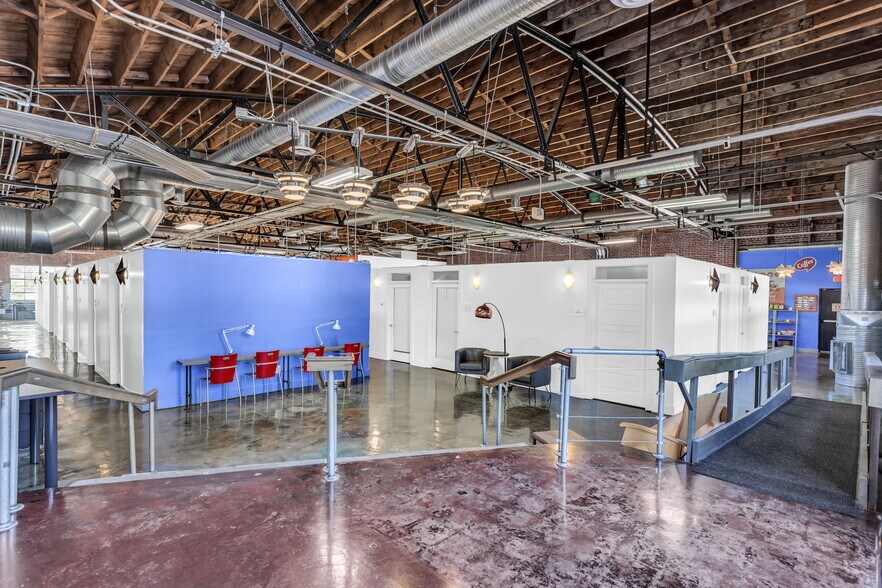 More Photos Of 12461 Veterans Memorial Hwy, Douglasville Loft Creative Space For Lease