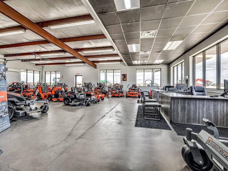 More Photos Of 2238 N Broadway St, Checotah Auto Repair For Sale