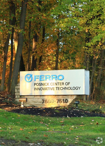 More Photos Of 7510 E Pleasant Valley Rd, Independence Office For Lease