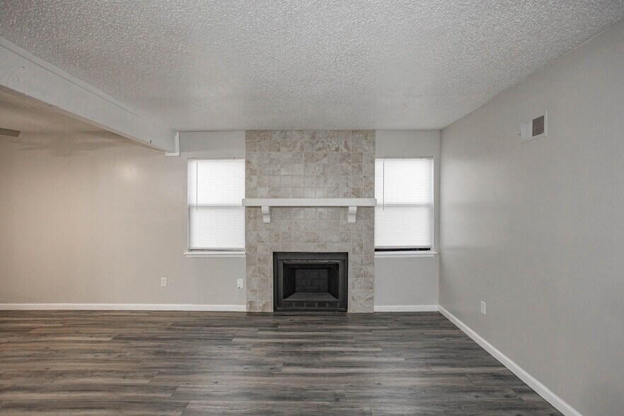 More Photos Of 3108 Eaton St, Kansas City Multifamily For Sale