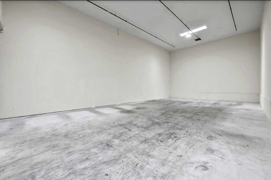 More Photos Of 1300 Potrero Ave, San Francisco Flex For Sale