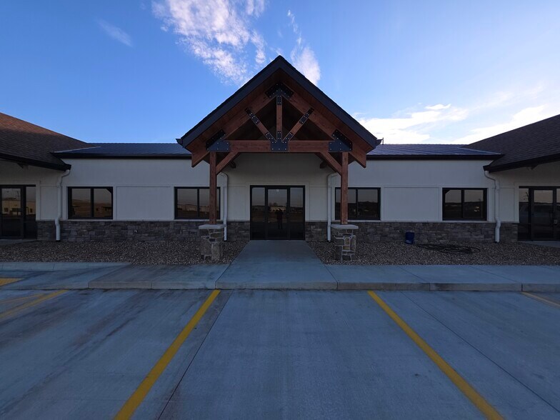 More Photos Of 5300 S Zero St, Fort Smith Storefront Retail Office For Sale