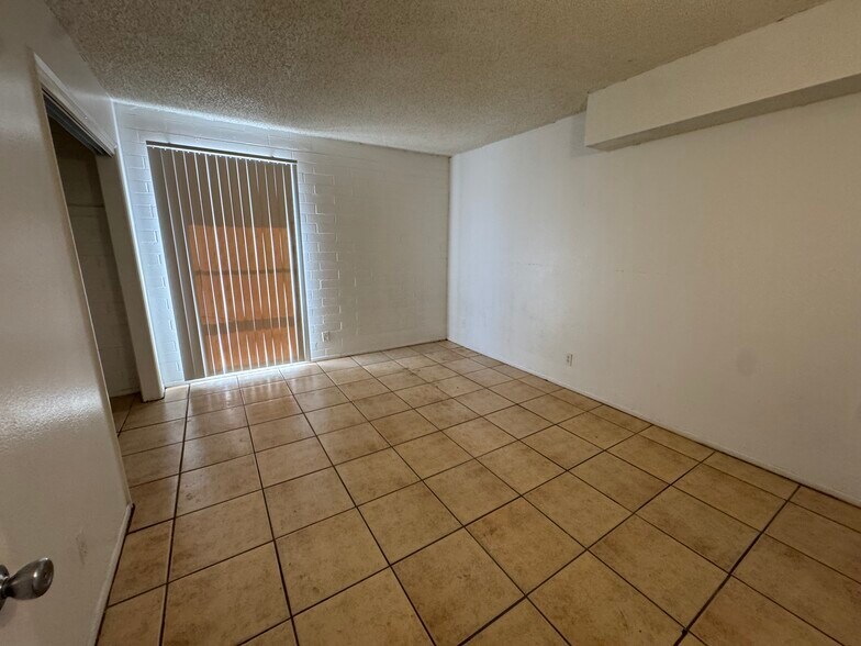 More Photos Of 5160 E Bellevue St, Tucson Apartments For Sale