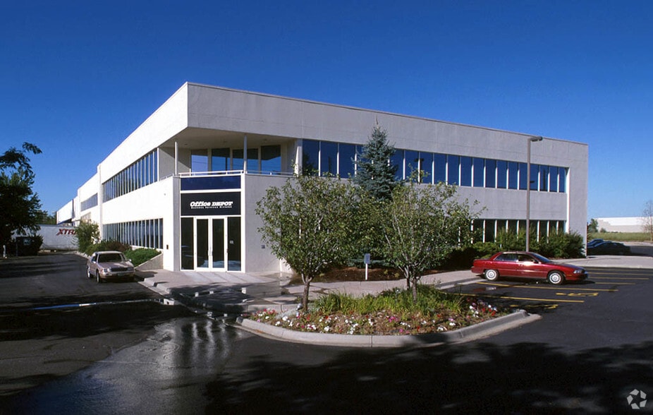 More Photos Of 5280 Joliet St, Denver Warehouse For Lease