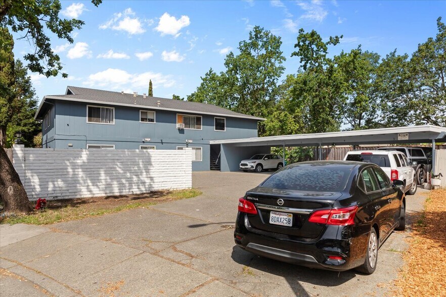 More Photos Of 2379 Heidi Pl, Santa Rosa Apartments For Sale
