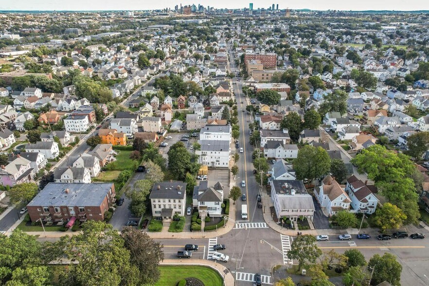 More Photos Of 440 Pleasant St, Malden Apartments For Lease