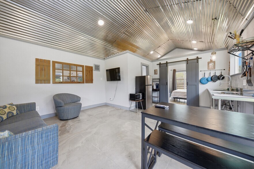 More Photos Of 14619 Highway 36 South, Somerville Specialty For Sale