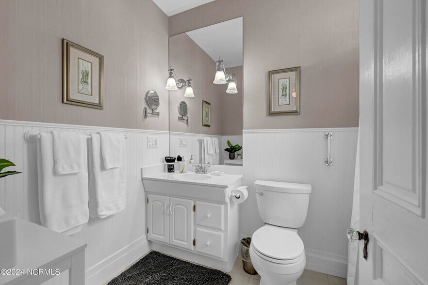 More Photos Of 412 S 3rd St, Wilmington Hospitality For Sale