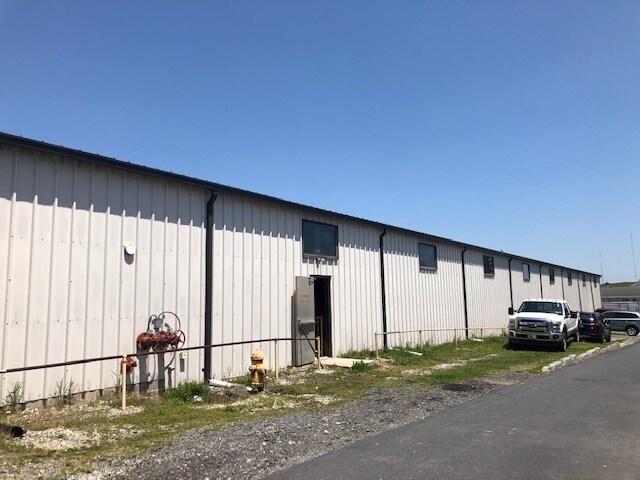 More Photos Of 105 Church Ln, Red Lion Warehouse For Sale
