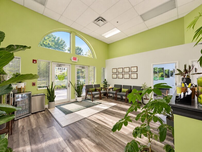 More Photos Of 8330-8348 Lemont Rd, Darien Office For Lease