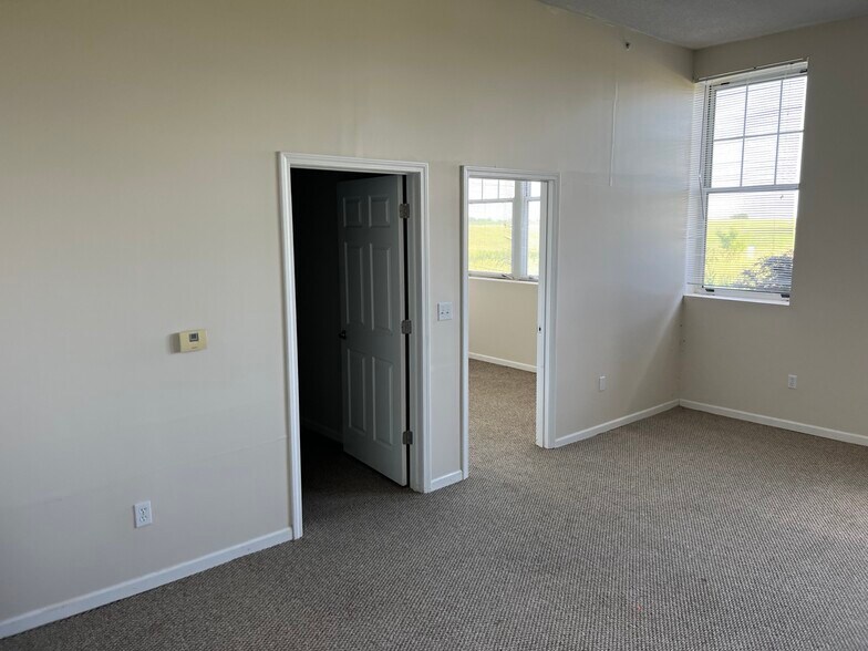 More Photos Of 205 S School Ave, Mahaska Apartments For Sale