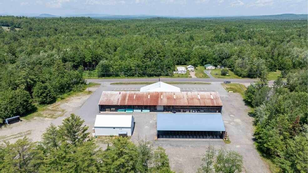 More Photos Of 339 Main St, Madison Freestanding For Sale