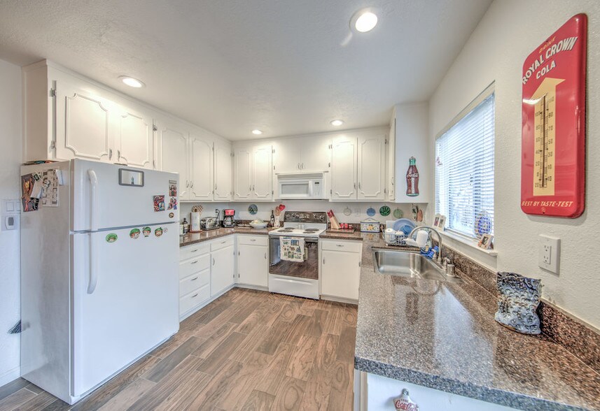 More Photos Of 811 Brown St, Martinez Apartments For Sale