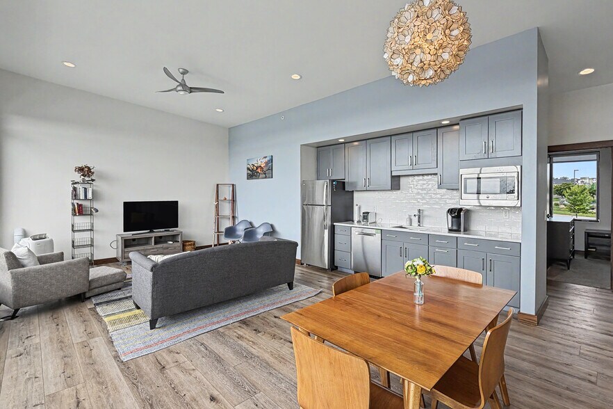 More Photos Of 8831 Windsor Pky, Johnston Office Residential For Sale