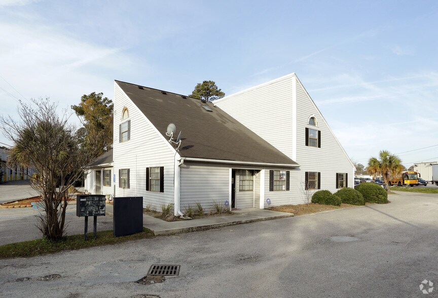 Primary Photo Of 3025 Ashley Phosphate Rd, North Charleston General Retail For Lease