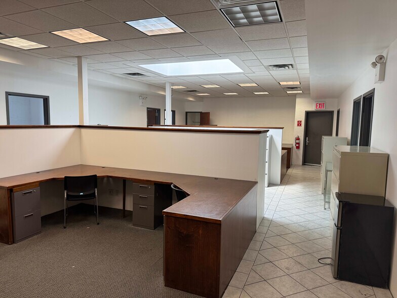 More Photos Of 415-425 Concord Ave, Bronx Industrial For Sale