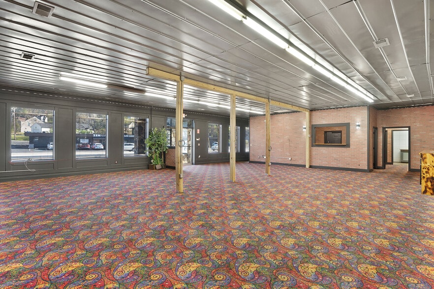 More Photos Of 3900 Ringgold Rd, Chattanooga Freestanding For Sale