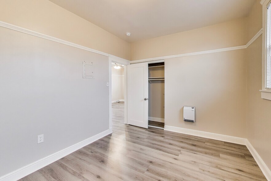 More Photos Of 1364 E 27th St, Oakland Apartments For Sale