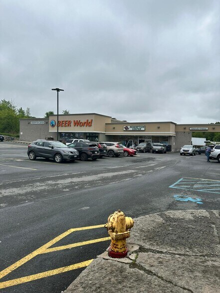 More Photos Of 187 Mill St, Liberty Unknown For Lease