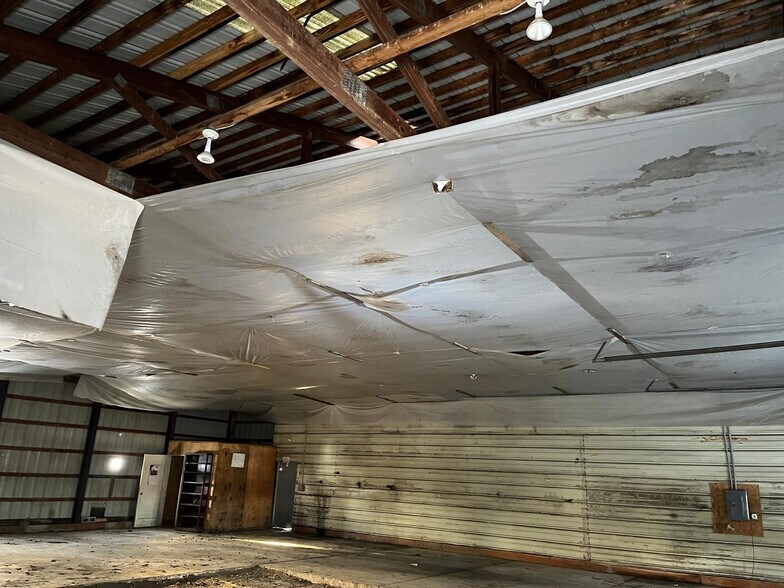 More Photos Of 832 Trexlertown Rd, Breinigsville Warehouse For Sale