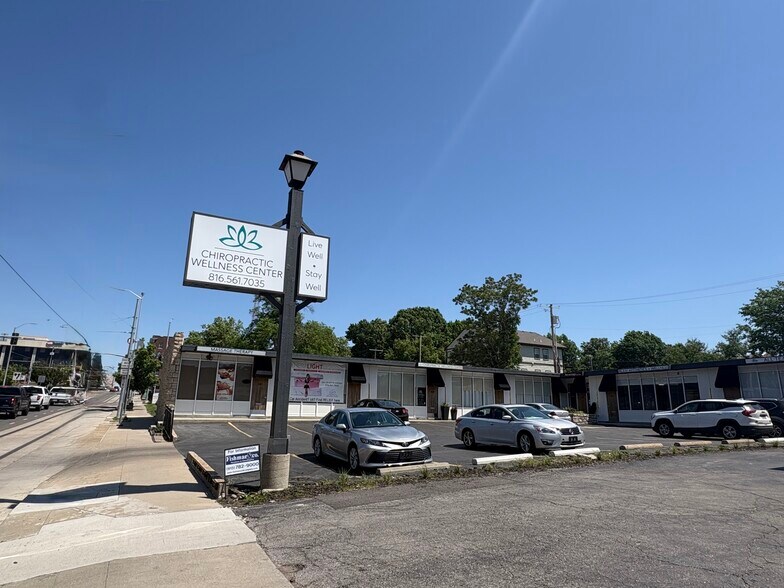 Primary Photo Of 3611 Main St, Kansas City Office For Lease