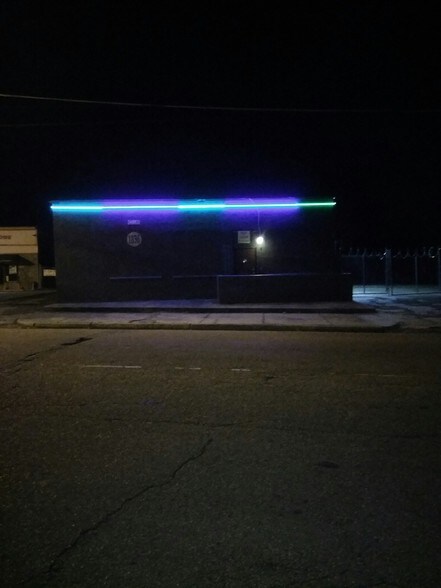 More Photos Of 1836 Mill St, Jackson Restaurant For Sale